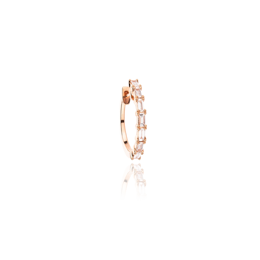 Freisteller Vorderansicht Ohrring JOLIE 15mm Durchmesser mit weißen Diamanten besetzt in Roségold