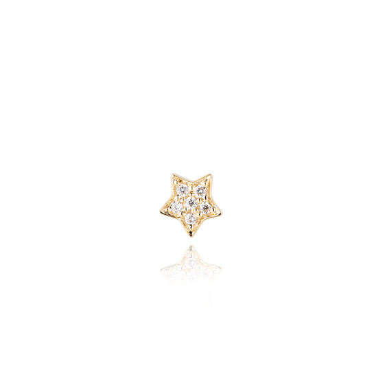 Piercing Ohrstecker ARIEL mit weißen Diamanten in 18 KT Gelbgold in Sternform Vorderansicht