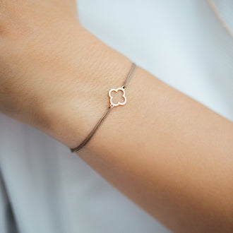 Wristband CLOVER OUTLINE 
