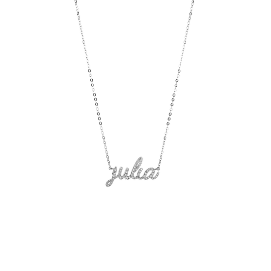 Weißgoldene Halskette Freisteller mit Schriftzug Julia und mit weißen Diamanten